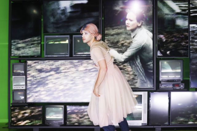 Drei Schwestern Gorki